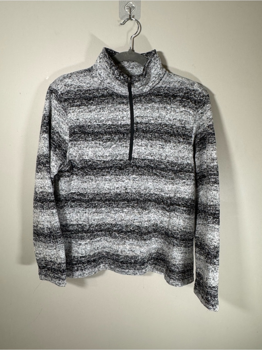 Lands’ End Medium Petite Gray Black Marled Stripe Quarter Zip Fleece Pullover